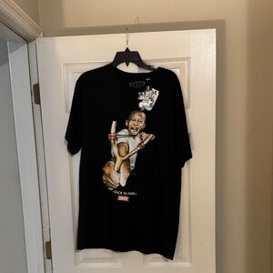 Akoo Black Graphic Short Sleeve Tee